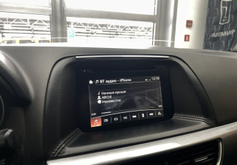 Подержанный автомобиль Mazda CX-5 2015 года (17 фото)