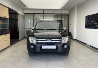 Подержанный автомобиль Mitsubishi Pajero 2007 года (2 фото)