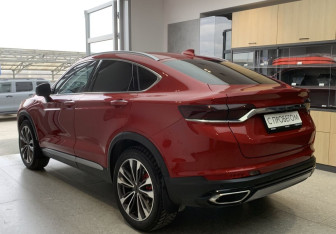 Подержанный автомобиль Geely Tugella 2021 года (6 фото)