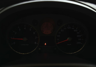 Подержанный автомобиль Nissan X-Trail 2010 года (12 фото)