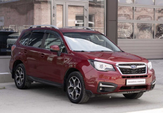Подержанный автомобиль Subaru Forester Suv 2016 года (3 фото)