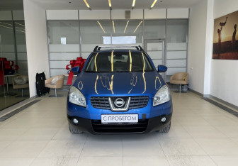 Подержанный автомобиль Nissan Qashqai 2007 года (2 фото)
