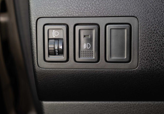 Подержанный автомобиль Suzuki Grand Vitara 2010 года (17 фото)