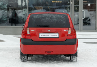 Подержанный автомобиль Hyundai Getz 2005 года (6 фото)