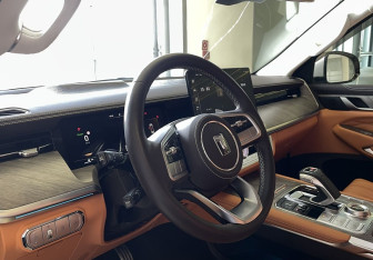 Подержанный автомобиль Tank 500 2023 года (7 фото)