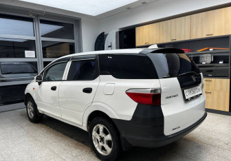 Подержанный автомобиль Honda Partner 2007 года (7 фото)