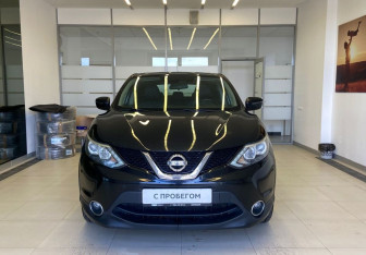 Подержанный автомобиль Nissan Qashqai 2016 года (3 фото)