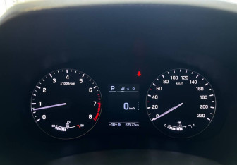 Подержанный автомобиль Hyundai Creta 2021 года (11 фото)