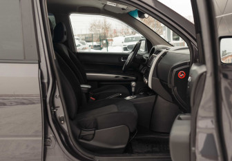 Подержанный автомобиль Nissan X-Trail 2011 года (19 фото)