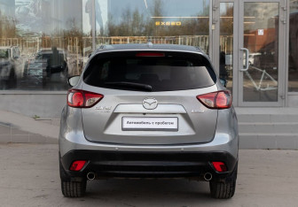 Подержанный автомобиль Mazda CX-5 2013 года (6 фото)