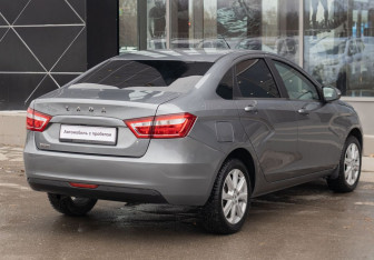 Подержанный автомобиль LADA (ВАЗ) Vesta Sedan 2021 года (5 фото)