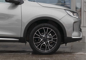 Подержанный автомобиль Jetour X50 2024 года (9 фото)