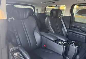 Подержанный автомобиль Wey 80 2025 года (8 фото)