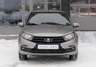 Подержанный автомобиль LADA (ВАЗ) Granta Sedan 2022 года (2 фото)