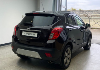 Подержанный автомобиль Opel Mokka 2013 года (5 фото)