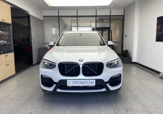 Подержанный автомобиль BMW X3 2018 года (2 фото)