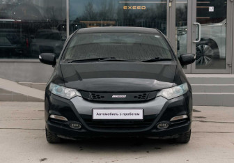 Подержанный автомобиль Honda Insight Hatchback 2009 года (2 фото)