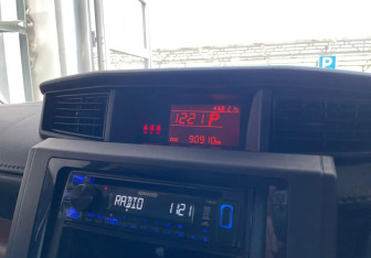 Подержанный автомобиль Toyota Tank 2020 года (19 фото)