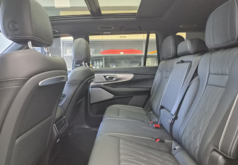 Подержанный автомобиль GAC GS8 2025 года (9 фото)