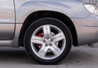 Подержанный автомобиль Subaru Forester Suv 2006 года (9 фото)