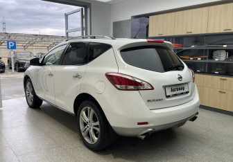 Подержанный автомобиль Nissan Murano Suv 2013 года (6 фото)