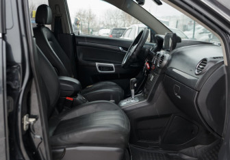 Подержанный автомобиль Opel Antara 2010 года (20 фото)