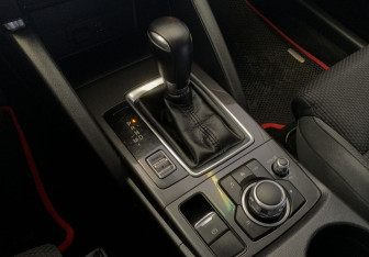 Подержанный автомобиль Mazda CX-5 2015 года (12 фото)