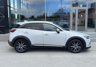 Подержанный автомобиль Mazda CX-3 2016 года (4 фото)