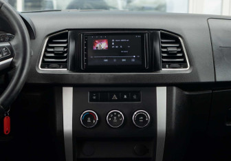 Подержанный автомобиль УАЗ Patriot 2016 года (15 фото)