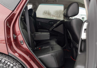 Подержанный автомобиль Nissan Murano Suv 2010 года (20 фото)