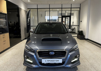 Подержанный автомобиль Subaru Levorg 2015 года (3 фото)