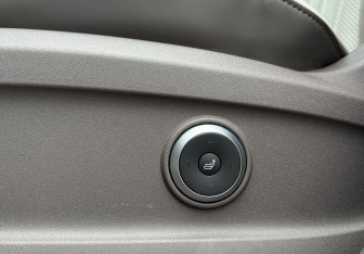 Подержанный автомобиль Exeed RX 2024 года (17 фото)