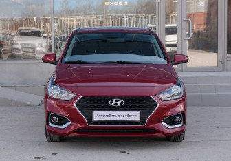 Подержанный автомобиль Hyundai Solaris Sedan 2018 года (2 фото)