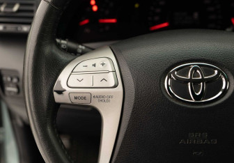 Подержанный автомобиль Toyota Camry Sedan 2008 года (12 фото)