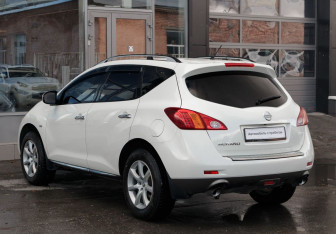 Подержанный автомобиль Nissan Murano Suv 2010 года (7 фото)