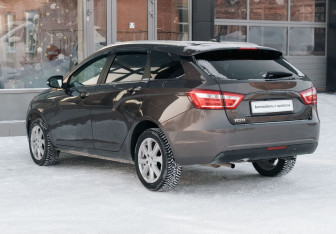 Подержанный автомобиль LADA (ВАЗ) Vesta Wagon 2021 года (7 фото)