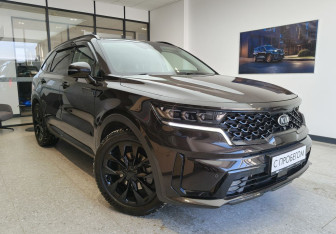 Подержанный автомобиль Kia Sorento 2021 года (4 фото)