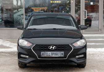 Подержанный автомобиль Hyundai Solaris Sedan 2018 года (2 фото)