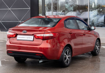 Подержанный автомобиль Kia Rio Sedan 2012 года (5 фото)