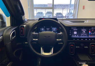 Подержанный автомобиль Haval Dargo 2022 года (14 фото)