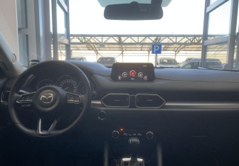 Подержанный автомобиль Mazda CX-5 2017 года (8 фото)