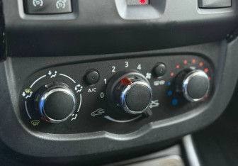 Подержанный автомобиль Renault Duster 2018 года (16 фото)