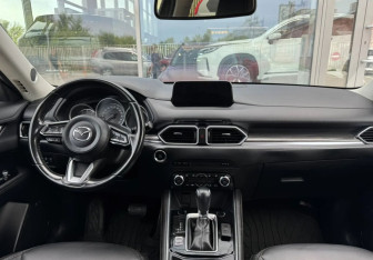 Подержанный автомобиль Mazda CX-5 2018 года (9 фото)