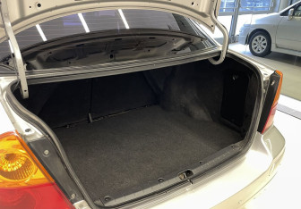 Подержанный автомобиль Suzuki Liana Sedan 2006 года (7 фото)