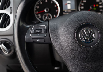 Подержанный автомобиль Volkswagen Tiguan 2012 года (12 фото)