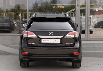 Подержанный автомобиль Lexus RX 2012 года (6 фото)