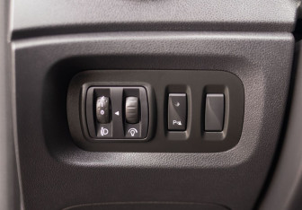 Подержанный автомобиль Renault Kaptur 2017 года (18 фото)