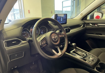 Подержанный автомобиль Mazda CX-5 2021 года (7 фото)