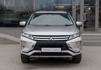 Подержанный автомобиль Mitsubishi Eclipse Cross 2018 года (2 фото)