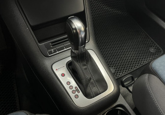 Подержанный автомобиль Volkswagen Tiguan 2013 года (10 фото)